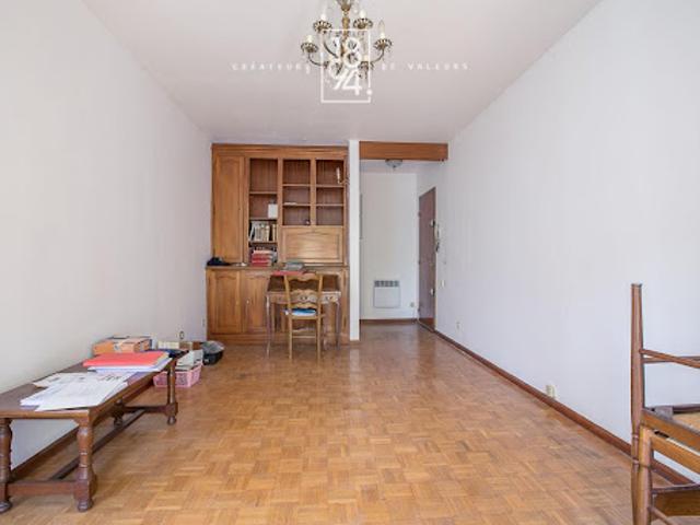 Vente Appartement 3 pièces 58.6 m2 Marseille 8ème