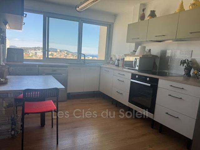 Vente Appartement 3 pièces 58 m2 Toulon
