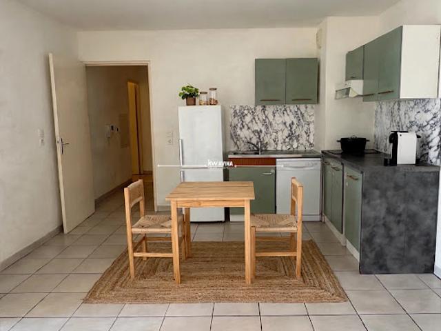 Vente Appartement 3 pièces 58 m2 Marseille 2ème