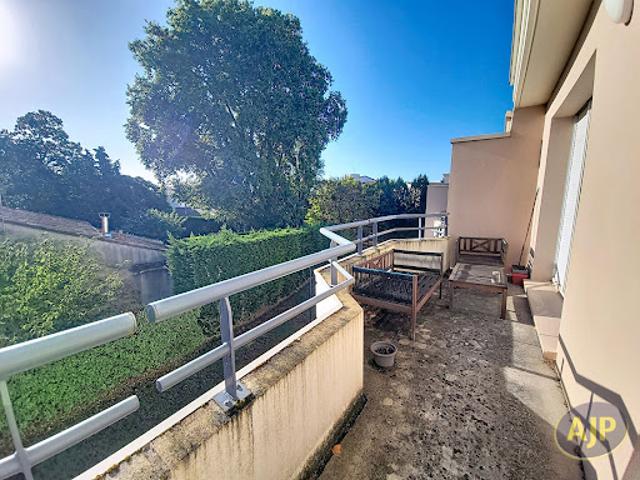 Vente Appartement 3 pièces 58 m2 Merignac