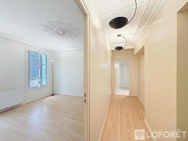 Vente Appartement 3 pièces 59.43 m2 Paris 9ème