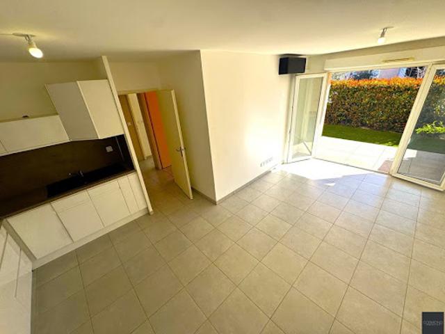 Vente Appartement 3 pièces 59.03 m2 Hyeres