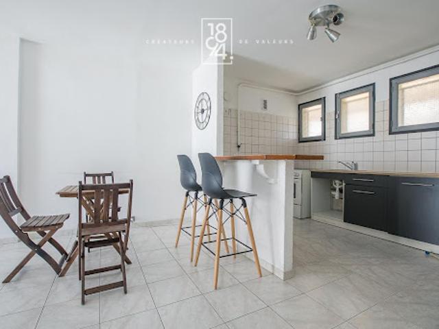 Vente Appartement 3 pièces 63.56 m2 Marseille 5ème