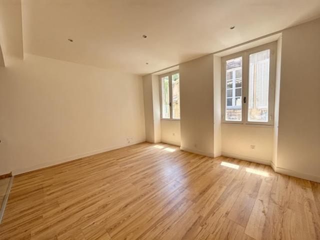 Vente Appartement 3 pièces 63.61 m2 Avignon