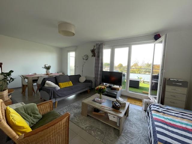 Vente Appartement 3 pièces 63.1 m2 Merignac