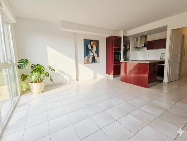 Vente Appartement 3 pièces 63 m2 Floirac