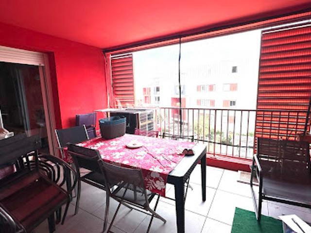 Vente Appartement 3 pièces 63 m2 Hyeres