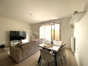 Vente Appartement 3 pièces 63 m2 La plaine saint denis