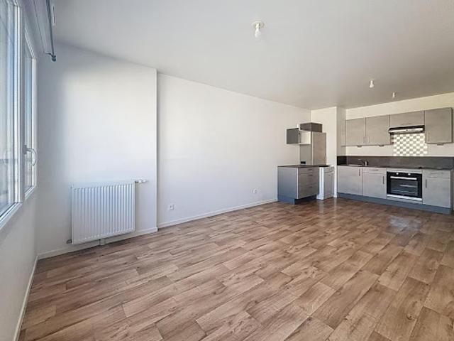 Vente Appartement 3 pièces 60.43 m2 Ozoir la ferriere