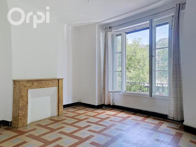 Vente Appartement 3 pièces 60.5 m2 Toulon