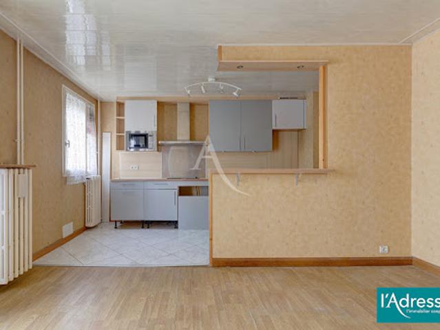 Vente Appartement 3 pièces 60.7 m2 Reims