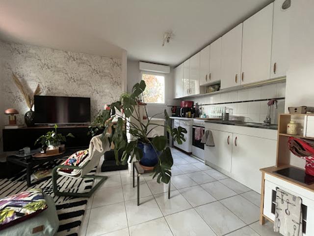 Vente Appartement 3 pièces 60 m2 Bréal sous Montfort