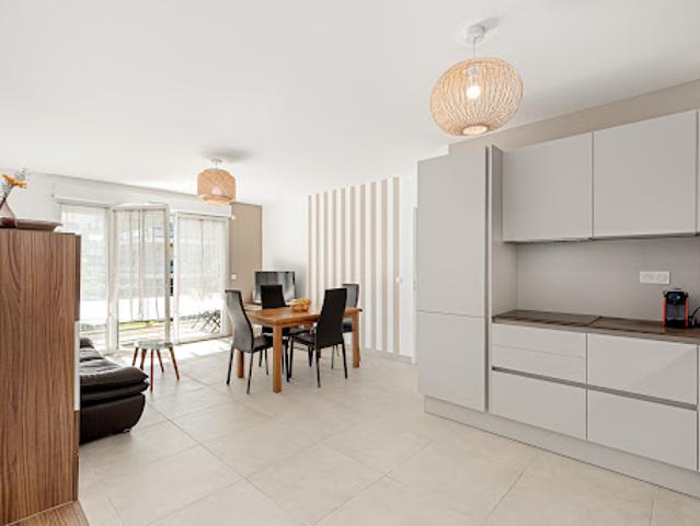 Vente Appartement 3 pièces 60 m2 Cannes la bocca