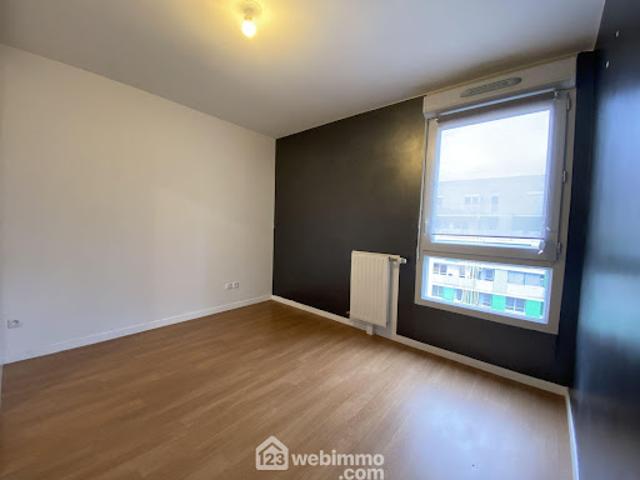 Vente Appartement 3 pièces 60 m2 Évry Courcouronnes