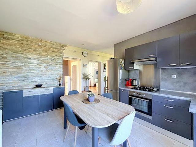 Vente Appartement 3 pièces 60 m2 Grigny