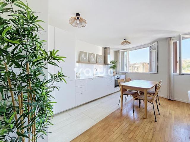 Vente Appartement 3 pièces 60 m2 Paris 16ème