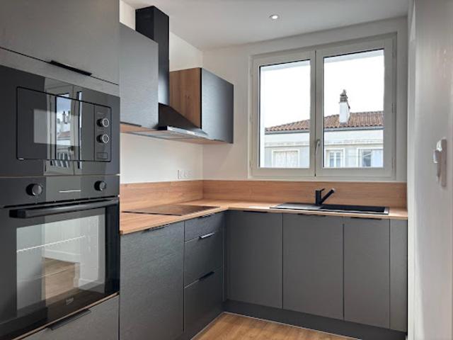 Vente Appartement 3 pièces 60.03 m2 Royan