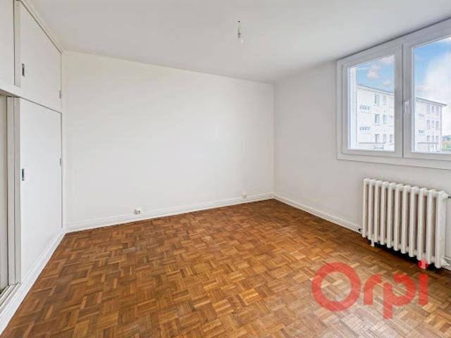 Vente Appartement 3 pièces 60 m2 Saint Amand Montrond