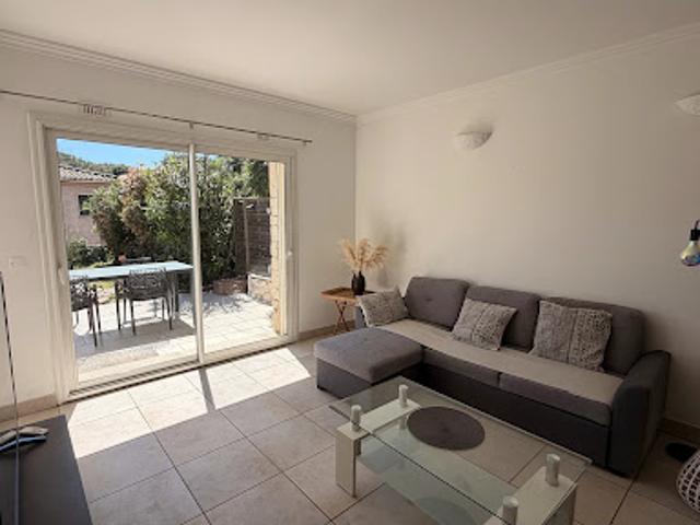 Vente Appartement 3 pièces 61.79 m2 Porto Vecchio