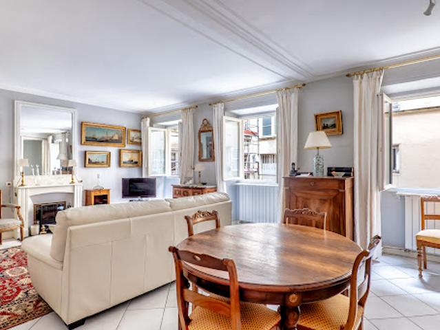 Vente Appartement 3 pièces 61.7 m2 Paris 1er