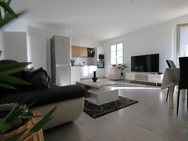 Vente Appartement 3 pièces 61.13 m2 Royan
