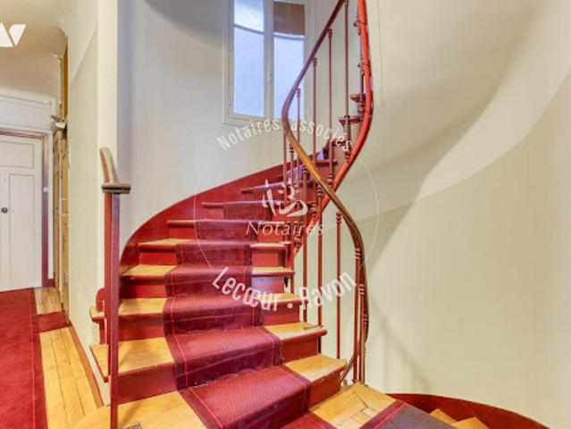 Vente Appartement 3 pièces 61.17 m2 Paris 18ème