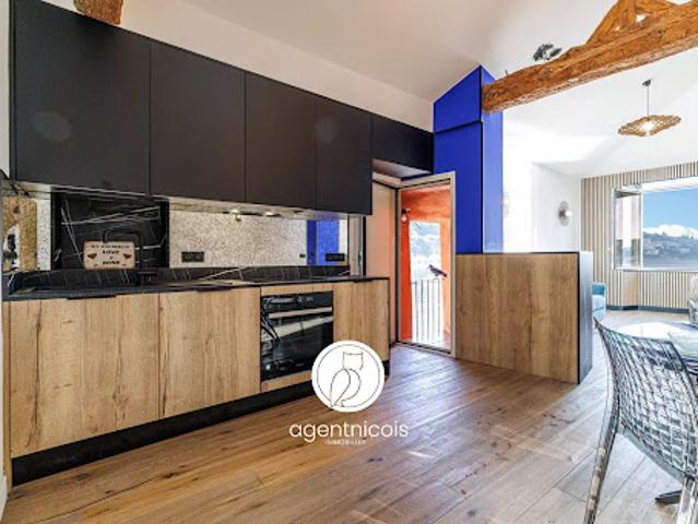 Vente Appartement 3 pièces 61.19 m2 Villefranche sur Mer