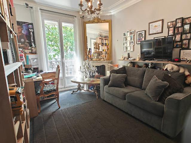 Vente Appartement 3 pièces 61 m2 Paris 18ème