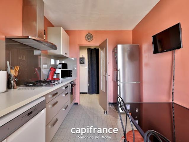 Vente Appartement 3 pièces 61 m2 Saint Genis Laval
