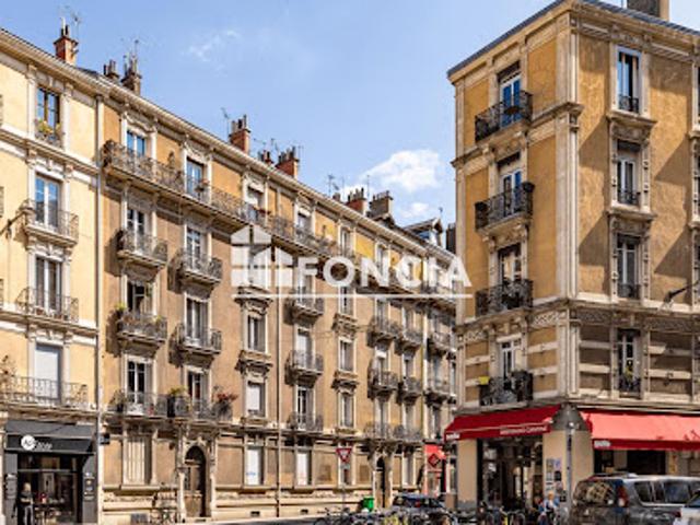 Vente Appartement 3 pièces 62.44 m2 Grenoble