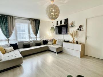 Vente Appartement 3 pièces 62.44 m2 Rosny sous Bois