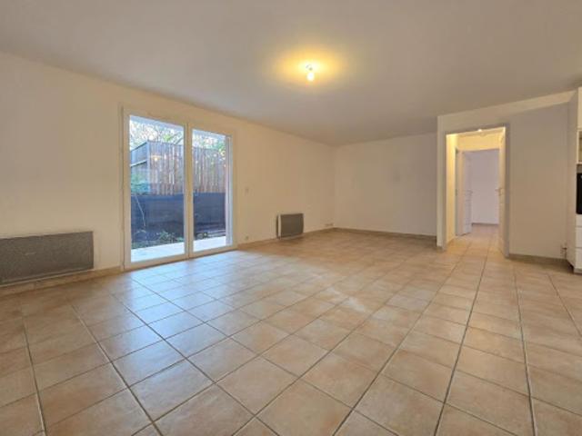 Vente Appartement 3 pièces 62.52 m2 Arles