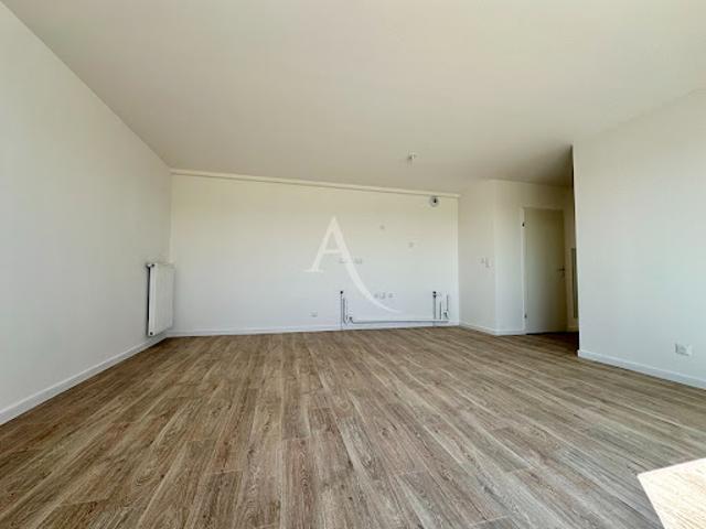 Vente Appartement 3 pièces 62.55 m2 Saint Gilles Croix de Vie