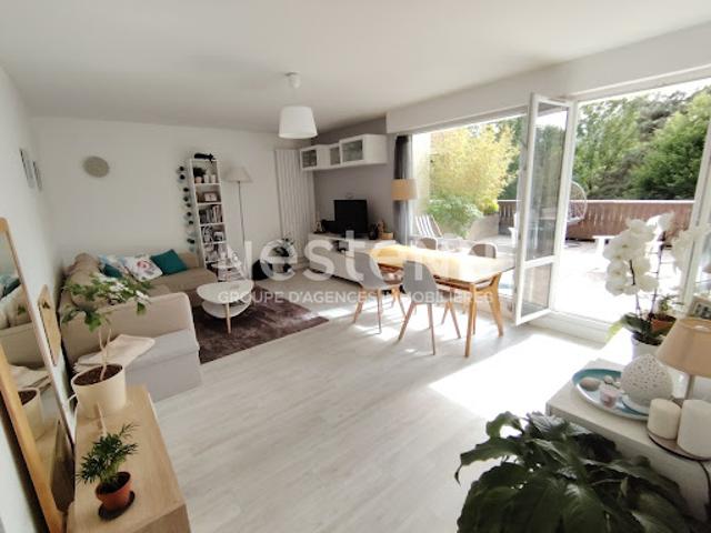 Vente Appartement 3 pièces 62.18 m2 Guyancourt
