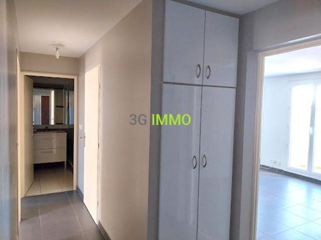 Vente Appartement 3 pièces 62.36 m2 Voisins le Bretonneux