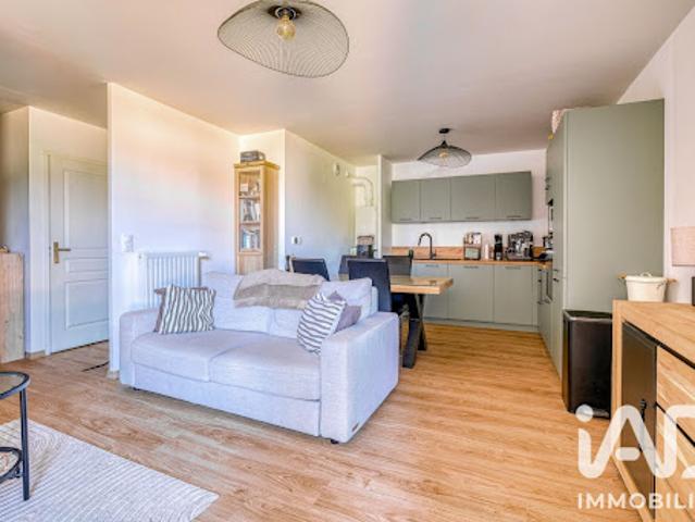 Vente Appartement 3 pièces 62 m2 Le Plessis Belleville