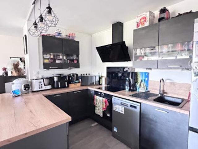 Vente Appartement 3 pièces 62 m2 Persan