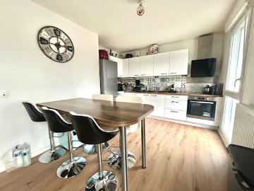 Vente Appartement 3 pièces 62 m2 Poissy