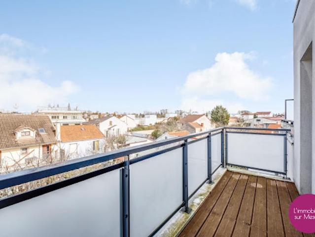 Vente Appartement 3 pièces 67.44 m2 Montreuil