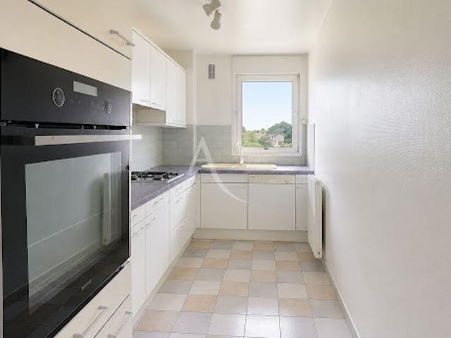 Vente Appartement 3 pièces 67.67 m2 Saint Germain en Laye