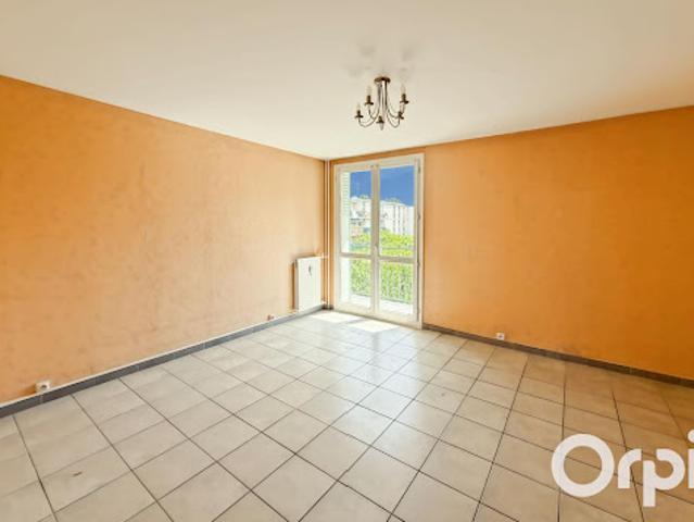 Vente Appartement 3 pièces 67.9 m2 Montelimar
