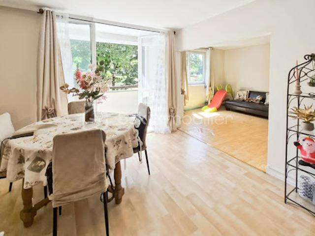 Vente Appartement 3 pièces 67.15 m2 Clichy sous Bois