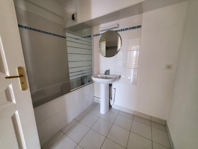 Vente Appartement 3 pièces 67.3 m2 Séné