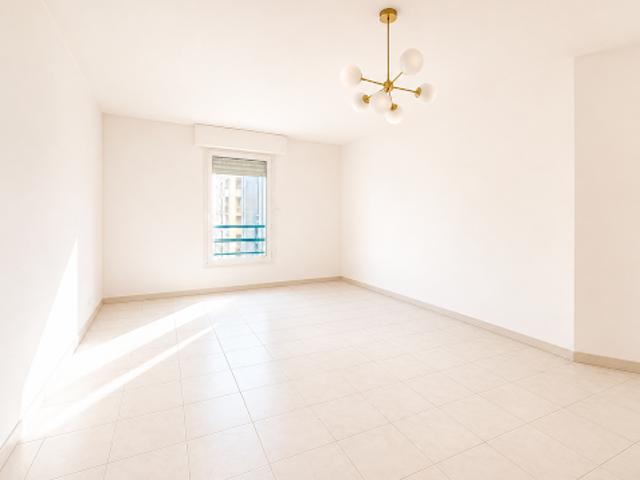 Vente Appartement 3 pièces 67 m2 Marseille 8ème
