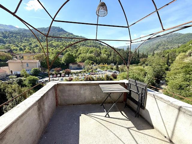 Vente Appartement 3 pièces 67 m2 Sospel
