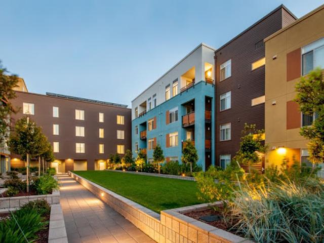 Vente Appartement 3 pièces 64.67 m2 Bagnolet