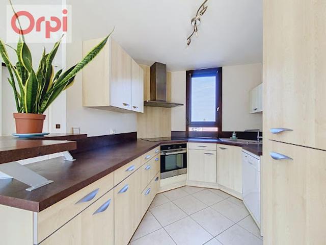 Vente Appartement 3 pièces 64.8 m2 Voisins le Bretonneux