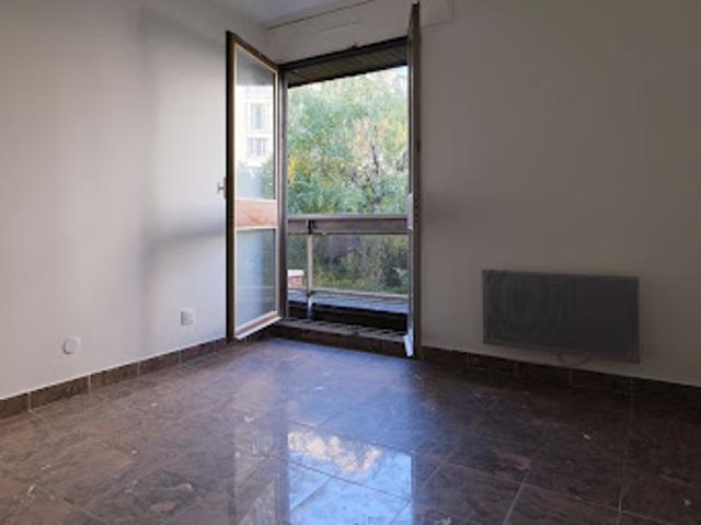Vente Appartement 3 pièces 64.94 m2 Paris 17ème