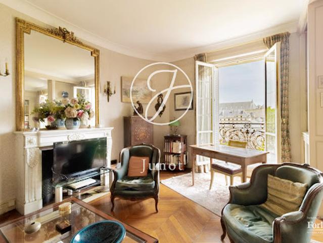Vente Appartement 3 pièces 64.9 m2 Paris 7ème