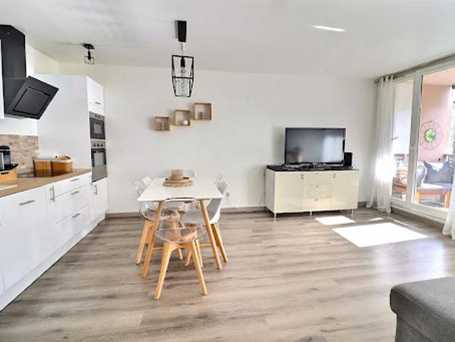 Vente Appartement 3 pièces 64.11 m2 Marseille 13ème